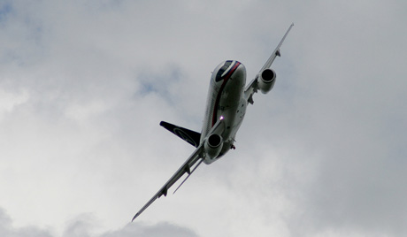 Несрећа „Сухој Super-Jet“: Ко је крив?