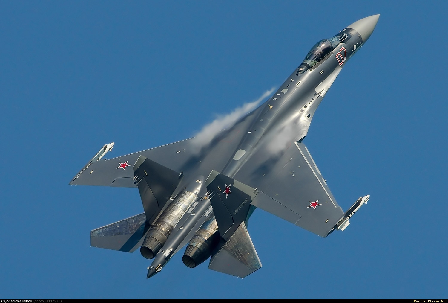 Руска војска до краја године добија нови ловац Су-35С