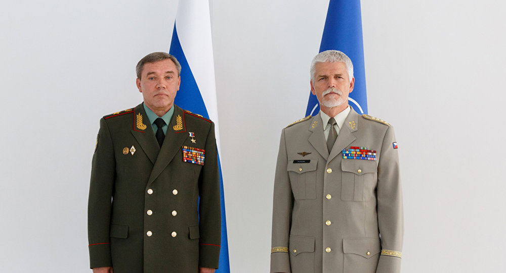 Русија и НАТО ће наставити контакте