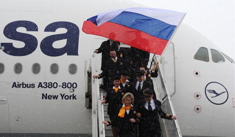 Ербас А320 који је летео из Лондона се сударио са јатом птица приликом слетања у Москву