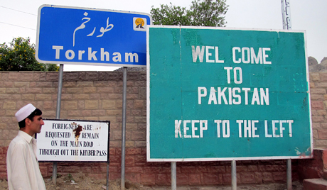 Prvi tereti NATO-a prolaze tranzitom kroz Pakistan