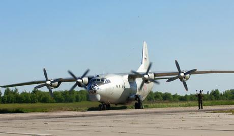 Sudan: avionu An-12 otkazao motor