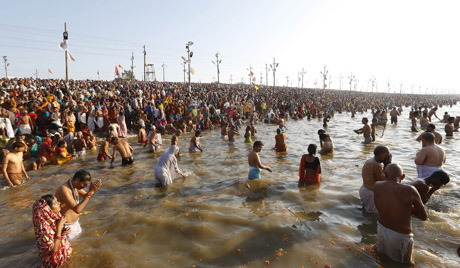 Više od 20 ljudi poginulo u Indiji na prazniku Kumb Mela