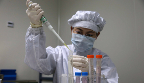 Први случај грипа H7N9 ван предела Кине