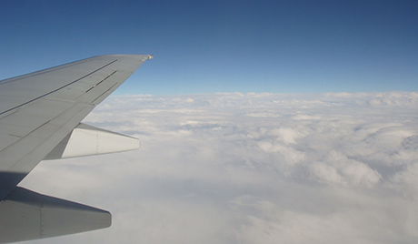 Ruski putnički avion gađan na nebu iznad Sirije