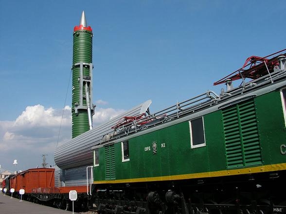 Повратак нуклеарних возова