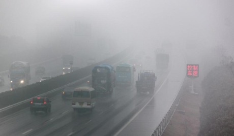 У Кини се срушио мост: 6 особа нестало