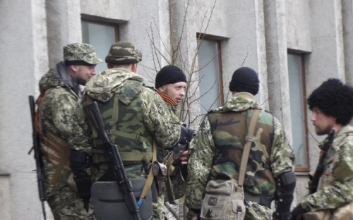 Демонстранти заузели Градску кућу у Ждановки у Доњецкој области