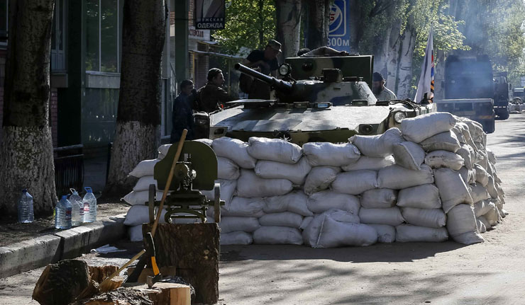 Након преговора у Славјанску ослобођен један члан мисије ОЕБС