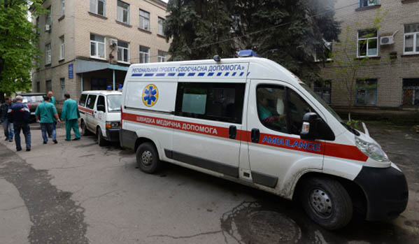 Двоје мртвих, рањено више од десет лица у борбама око Славјанска