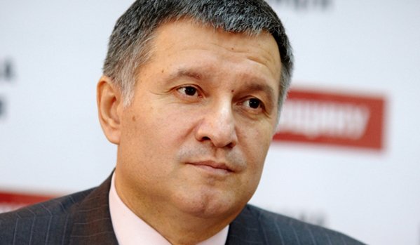 Арсен Аваков ће наставити специјалну операцију на југоистоку Украјине како би ''заштитио'' резултате избора