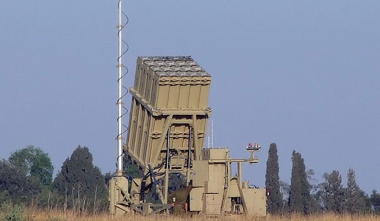 Изаелска противваздушна одбрана пресрела две ракете