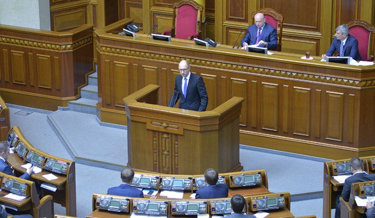 Врховна рада одбила предлог о увођењу ратног стања на истоку земље