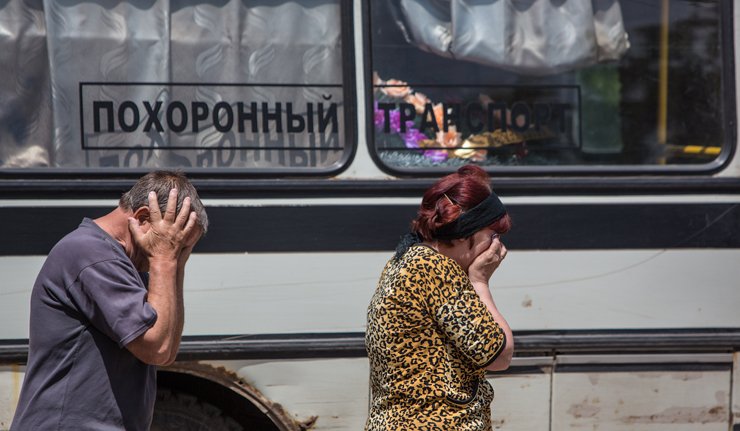 Шрапнели и меци на истоку Украјине усмртили више од четрдесеторо деце