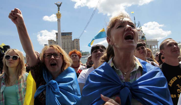 У пуцњави на Мајдану рањене 4 особе