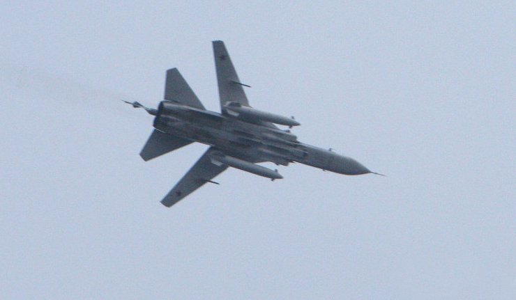 Посаде Црноморске флоте одбиле напад бомбардера Су-24