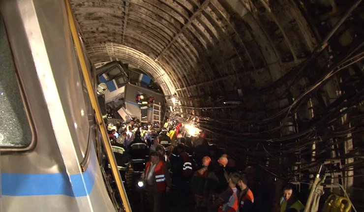 Несрећу у метроу је могао да изазове непознати предмет испод вагона