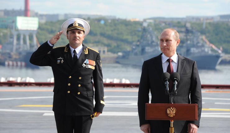 Почела изградња три подморнице