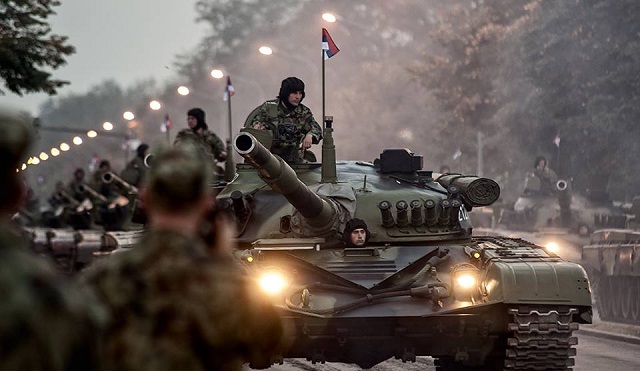 Гашић: Хтели су да војску сведу на цивилну заштиту