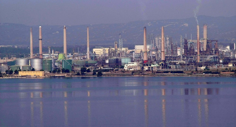Две експлозије потресле складиште нафте код Марсеља