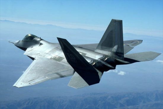 Američki lovci F-22 stigli u Evropu