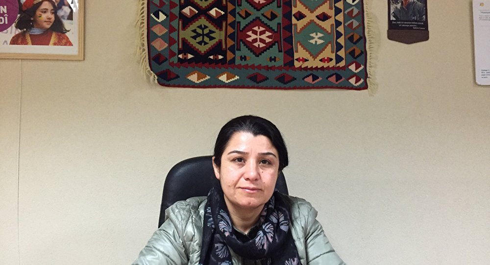 Готово половина курдских војних снага у Сирији су жене