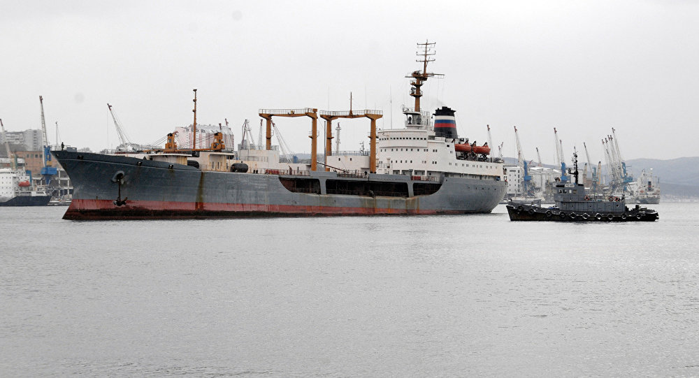 Пожар на руском танкеру у Каспијском мору, једна особа страдала
