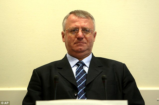Šešelj nije dobio poziv da u Hagu prisustvuje izricanju nove presude