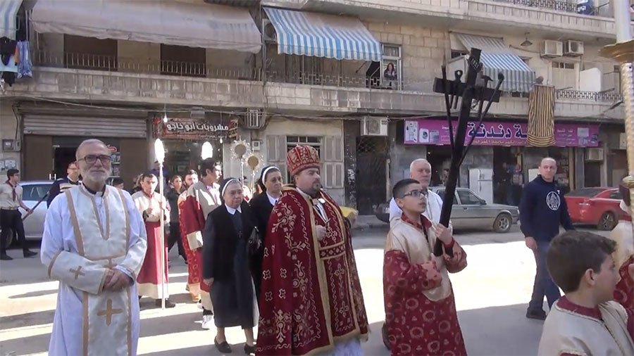 Хиљаде хришћана у Алепу и широм Сирије на прослави Ускрса