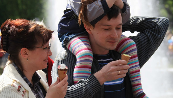 За 25 година број становника у Србији смањен за 700.000 само на основу природног прираштаја