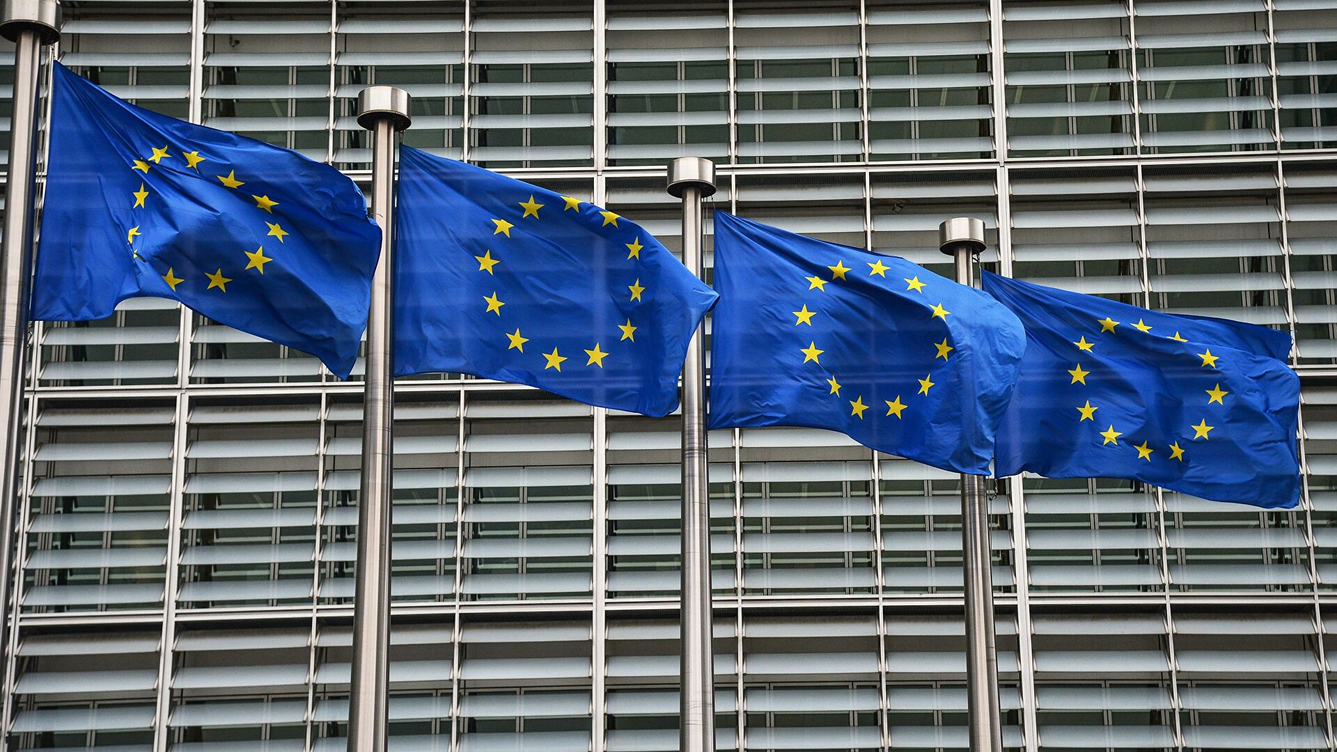 Велики број земаља ЕУ пооштрaва мере на граници