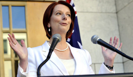 Premijera Australije gađali sendvičem