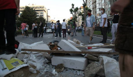 Турска полиција не може да изађе на крај са таласом протеста