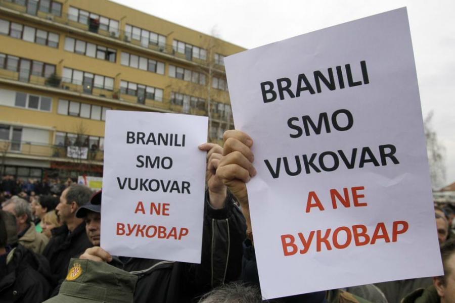 Ћирилица – азбука раздора?