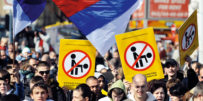 У Србији предлажу да се усвоји закон о забрани пропаганде хомосексуализма међу малолетницима по узору на Русију
