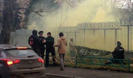 Петнаест дана затвора за напад на пољску амбасаду у Москви