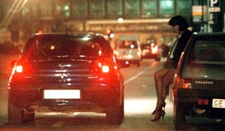 Pariz: poslanici odobrili zakon protiv prostitucije