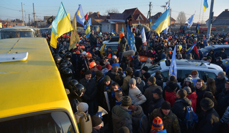 Нову годину на Тргу независности дочекало милион људи