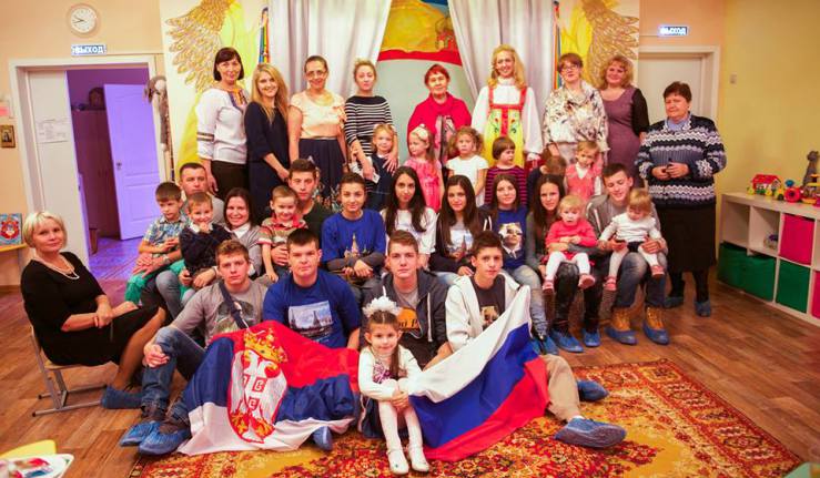 Србска деца са Космета у посети Москви