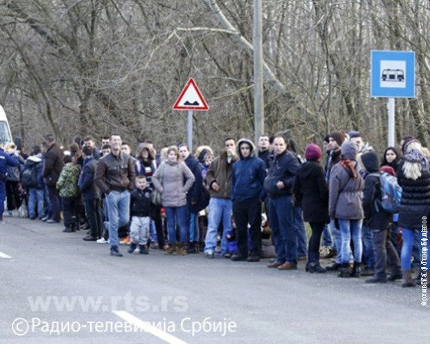 СРС: Преусмерите мигранте према Хрватској