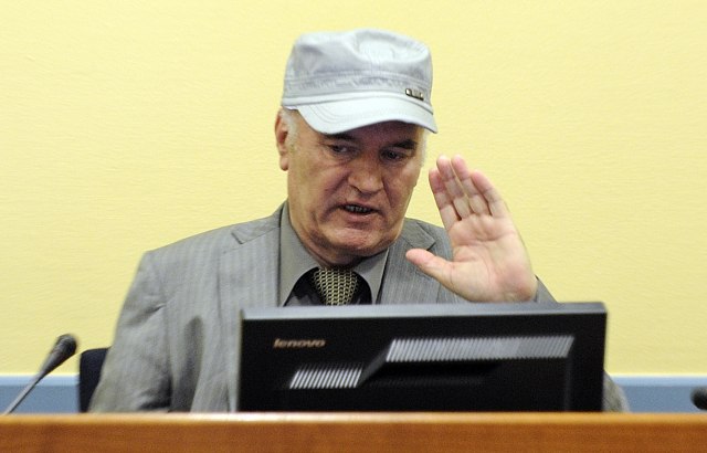 Жилетом пресјекао вене због хапшења Младића
