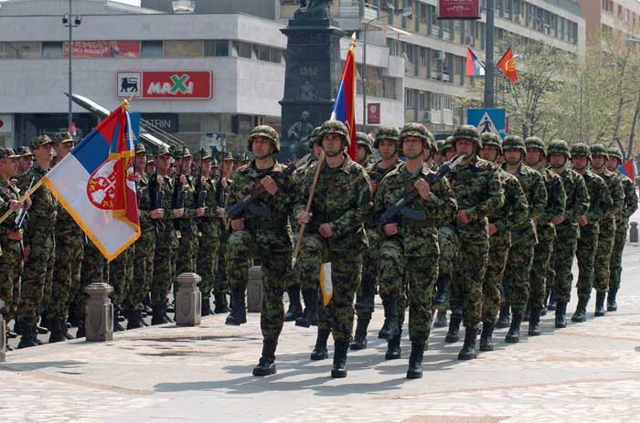 Децембарска класа, војници на шестомесечној обуци