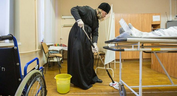 Мирополит који риба подове