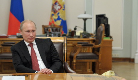 Putin doputovao u Vladivostok na samit APES