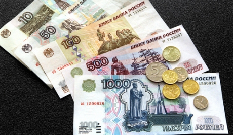 Србија почиње да користи руске рубље на девизном тржишту