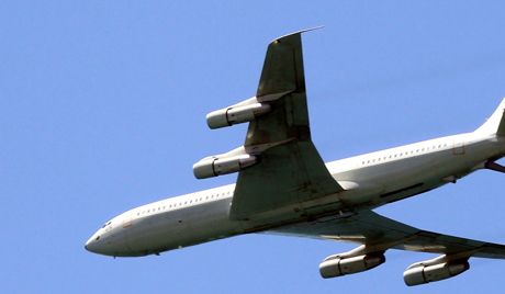 Потиснути Boeing и претећи Кинезе