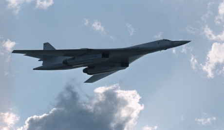 Стратешки бомбардер Ту-160