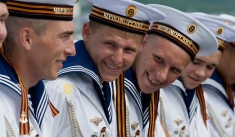 Морнарска мајица: симбол храбрости и неустрашивости