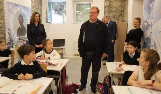 Сергеј Степашин у Београду посетио „школу будућих српских космонаута“