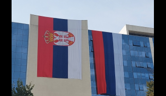 На Дан српског јединства да сви истакну српске тробојке